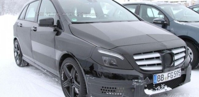 Фотошпионам попался Mercedes B-Class AMG